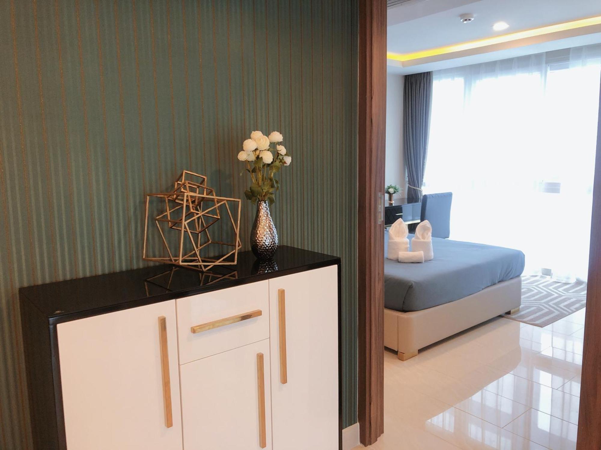 Centara Avenue Residence By Daisy Pattaya 1 Экстерьер фото